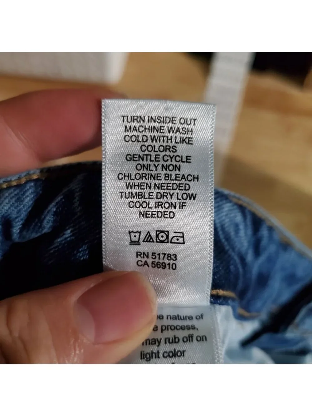 Maurices Shorts Womens Size 16 Blue Mid Rise Five Pocket Denim Jorts